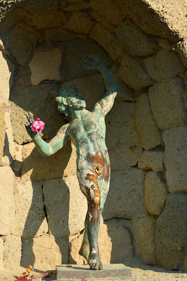 Nicchia con scultura / Photo©Silvana Matozza
