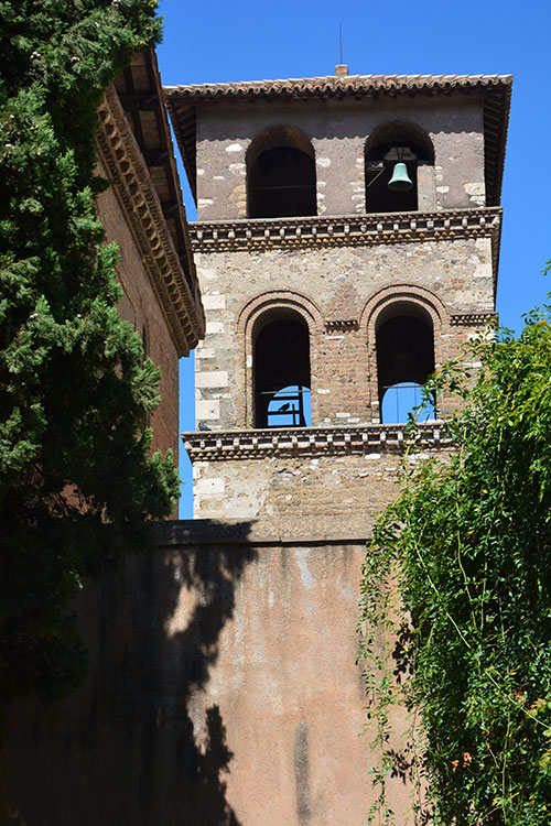 Tivoli. Chiesa di san Pietro della Carit. Campanile / PhotoSilvana Matozza, Guido Bonacci