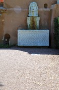  Sarcofago. Giardino della Farnesina / Photo©Silvana Matozza, Guido Bonacci