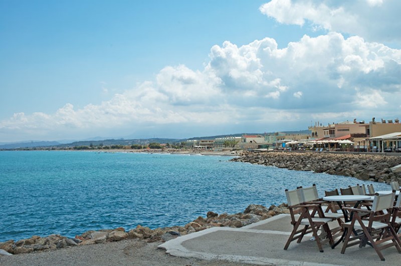 La marina a destra del porticciolo di Kolymbari. Prefettura di  Chania. Creta. Kreta