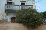 Tradizionale casa cretese con giardino / Photo Impressioni Jazz