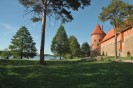mura di cinta e torre angolare del Castello di Trakai