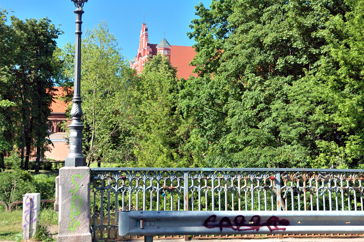 Uupis Bridge - Lucchetti dell'amore 