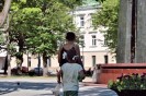 attraversando il parco