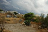 Cariche nuvole si addensano sul brullo paesaggio della Fortezza / Photo Impressioni Jazz