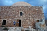 Facciata della quadrangolare Moschea della Fortezza / Photo Impressioni Jazz