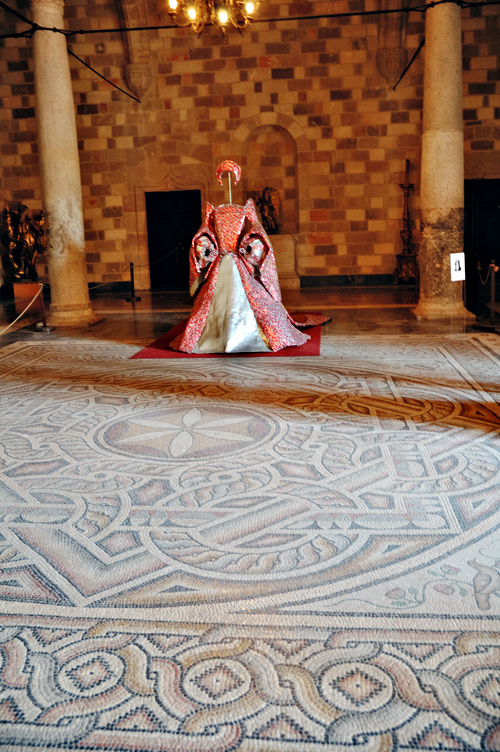 ../Images/Scultura_Costume_Opera.Callas.jpg