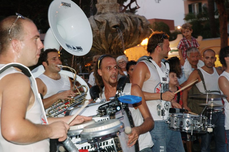 Musicisti della marching band durante il live concert.  / PhotoSilvana Matozza, Guido Bonacci