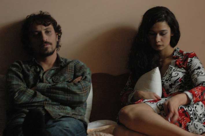 Onur Saylak and Megi Koboladze in " Sonbahar " ( Autunno)