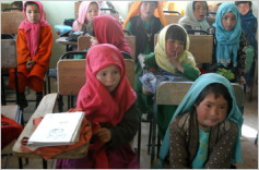 Bakhtay a scuola