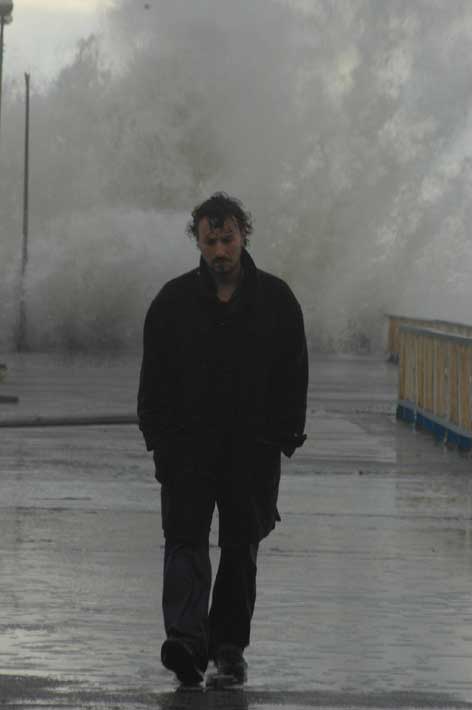 Onur Saylak as Yusuf nel film di Ozcan Alper