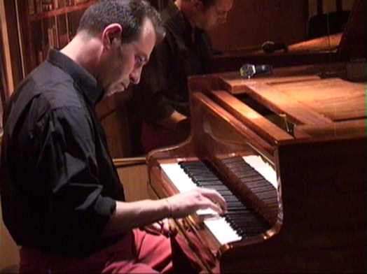Andrea Beneventano al pianoforte